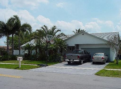 FRONT EXTERIOR