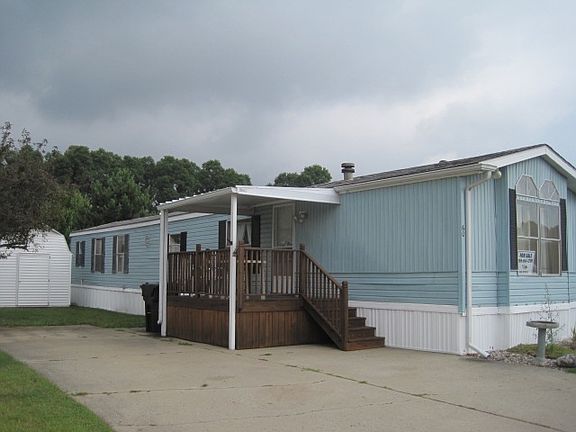 2nd image of 60 Robinson Dr