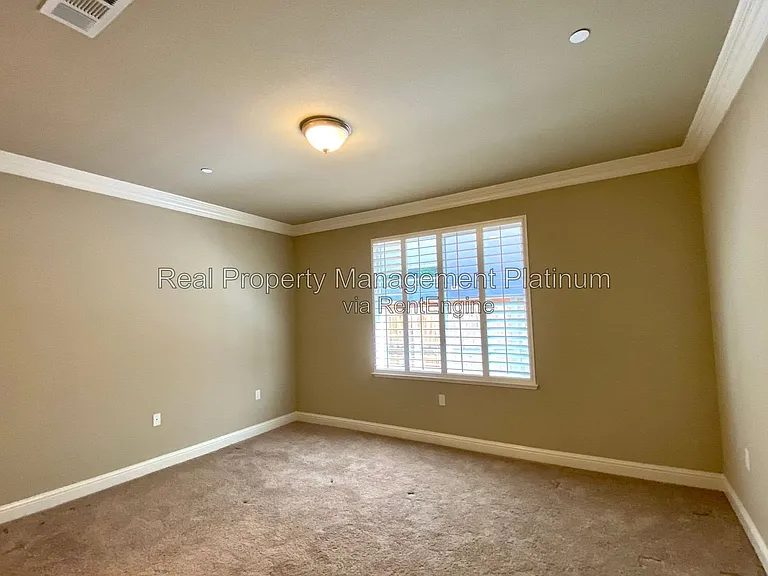 2141 W Juliet Way — Photo 5
