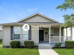 39 Parkview Ave, Commercial Point, OH 43116