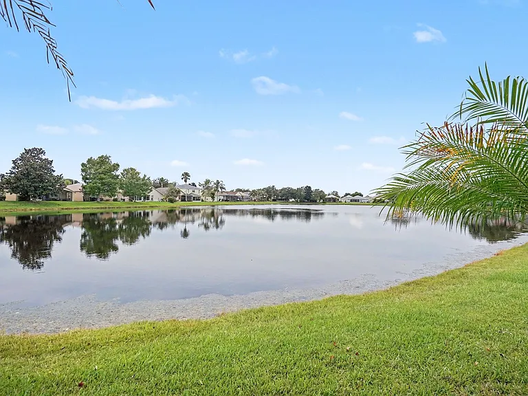 5353 Outlook Dr — Photo 18