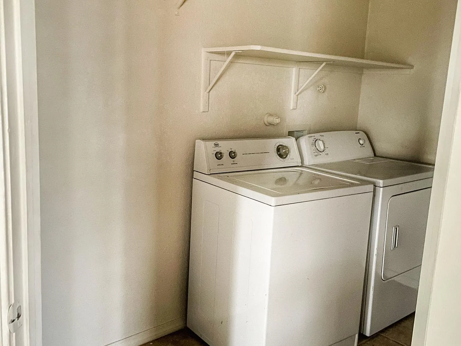 9101 Hidden Spring Avenue SW — Photo 3
