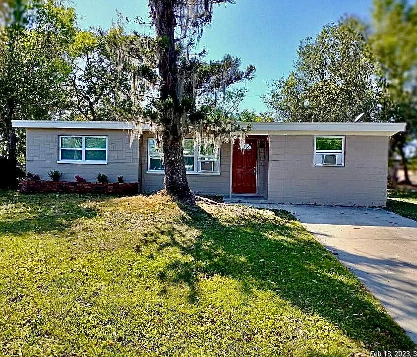 1362 Gardenia Ave