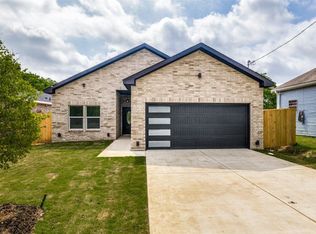 318 Lakey Rd, Seagoville, TX 75159