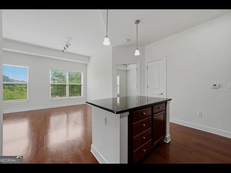 200 River Vista Dr #703 — Photo 5