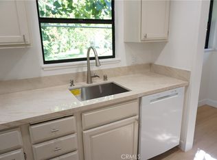 3948 Pennsylvania Ave #3948, La Crescenta, CA 91214