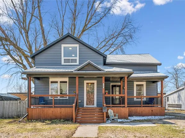 580 Main St E, North Perth, ON N4W 2C6