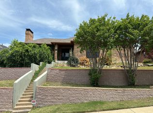 2715 Spyglass Dr, Carrollton, TX 75007