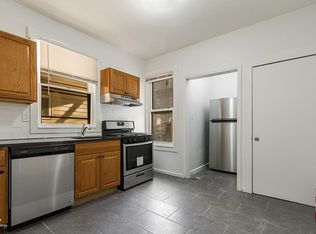 213 Myrtle Ave #1, Jersey City, NJ