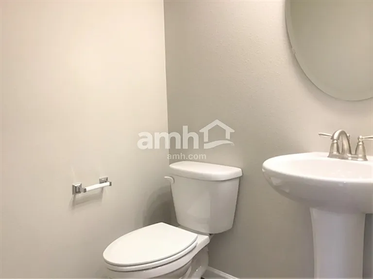 967 Riggs Dr — Photo 12