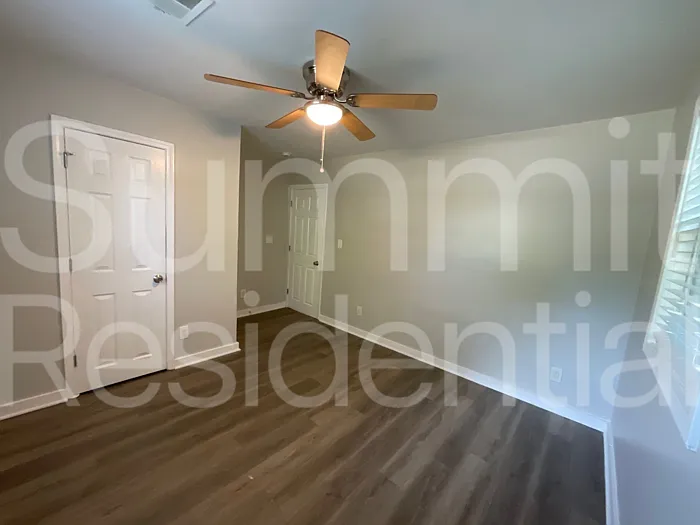 2590 Godfrey Dr NW — Photo 8