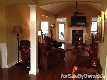 4th image of 4216 Joey Ln
