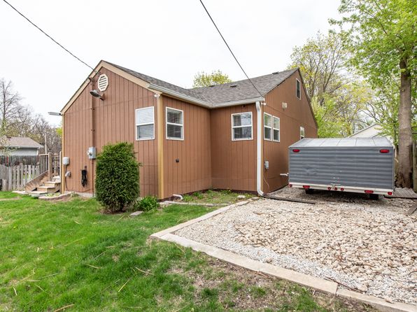 35580 N Sunnyside Ave, Ingleside, IL 60041