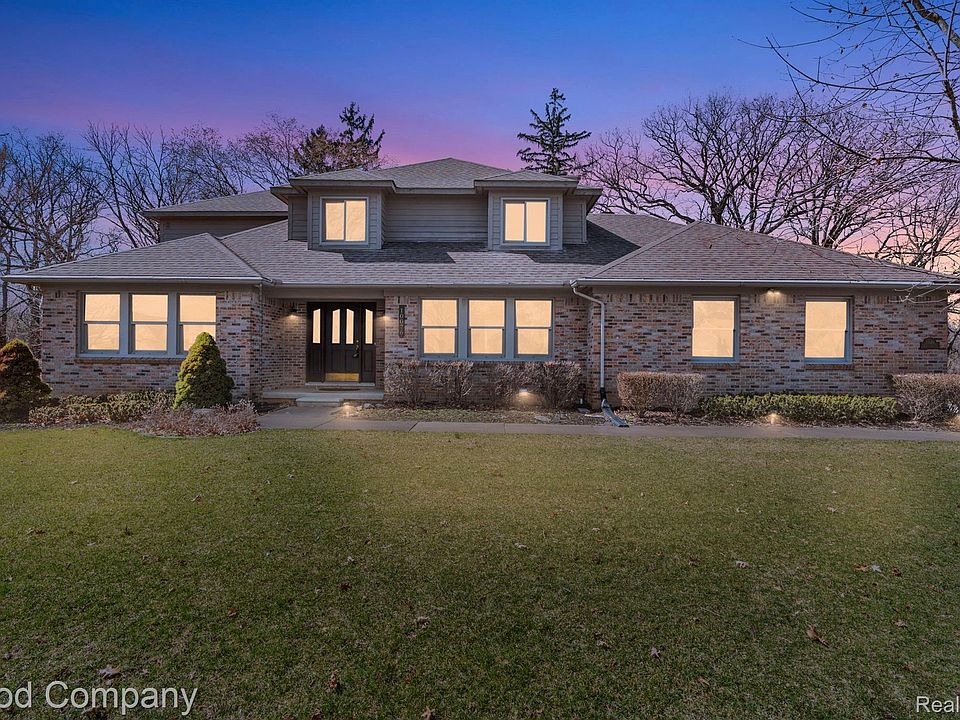 1st image of 10076 Aylebury Dr