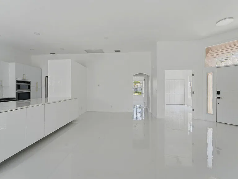 8213 Quail Meadow Trce — Photo 9