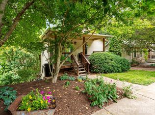 16 Jefferson Dr, Asheville, NC 28801