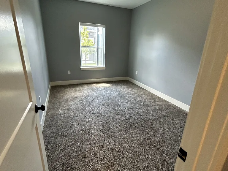 3042 Shanes Way — Photo 4