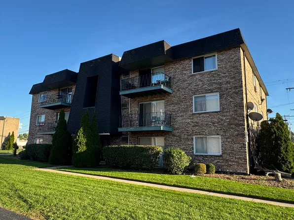 5500 W 127th St APT 4, Alsip, IL 60803