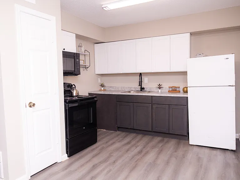 3923 Jackson Ave — Photo 14