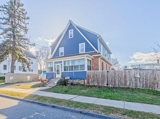 60 Wheatland Ave, Chicopee, MA 01020