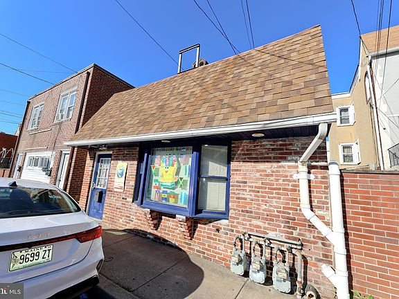 2nd image of 232 Long Ln