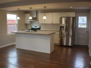 412 E 63rd Ter, Kansas City, MO 64110