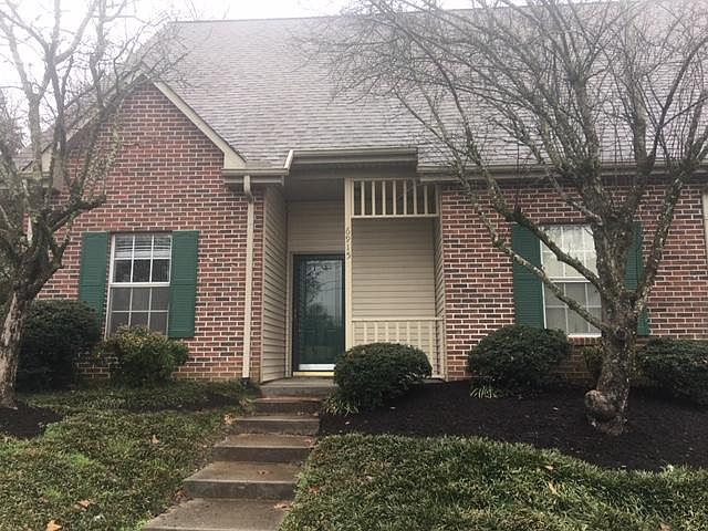 1st image of 6915 Kings Crossing Way