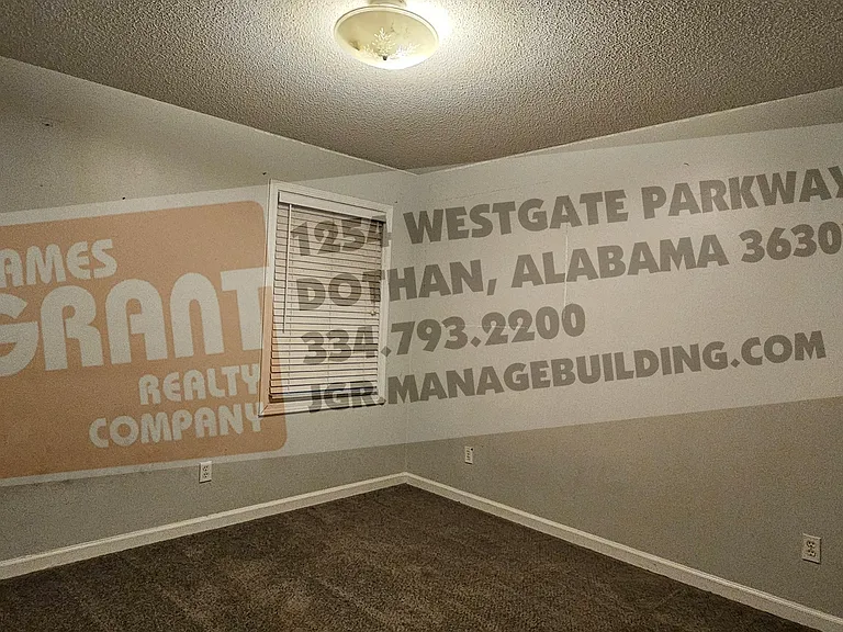 211 Plantation Rd — Photo 42