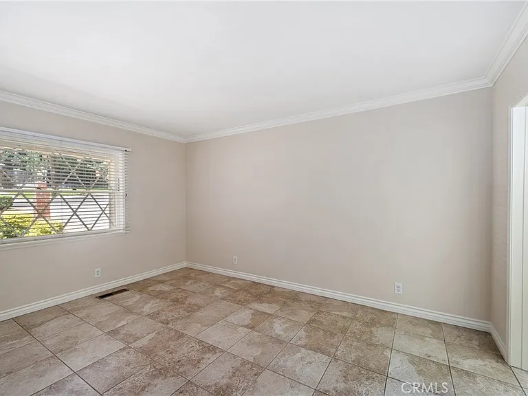 21816 Providencia St — Photo 13