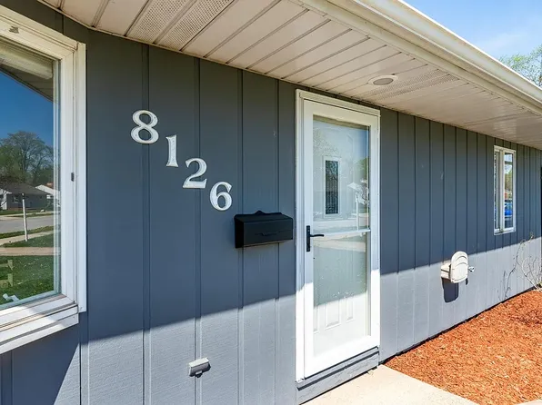 8124 Robertson Pl, Highland, IN 46322