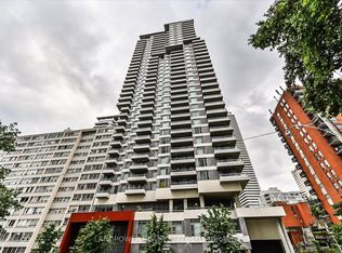 50 Dunfield Ave #1916, Toronto, ON M4S 0E4