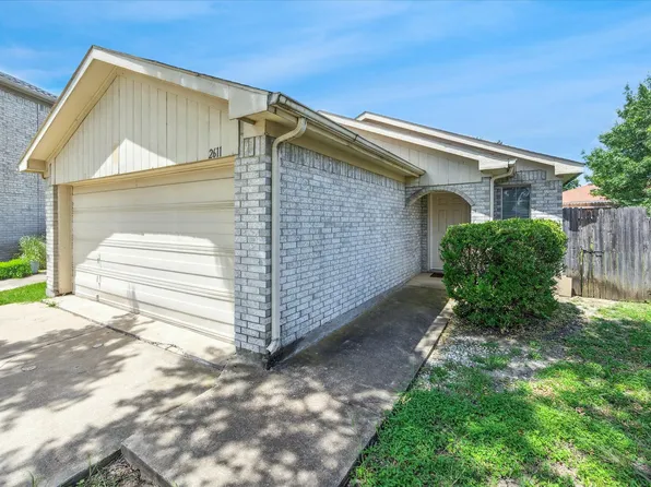 2611 Winding Rd, Fort Worth, TX 76133