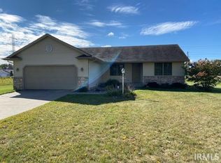 26092 State Line Rd, Elkhart, IN 46514