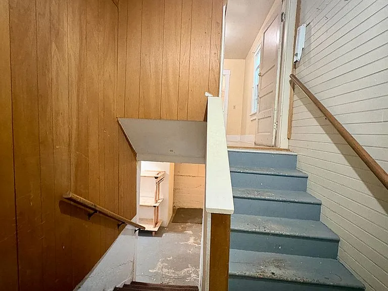 201 Avenue D — Photo 16