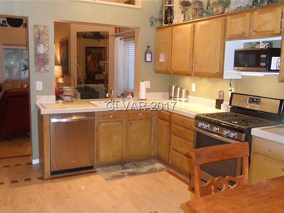 5th image of 1605 Royal Palm Dr