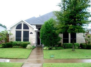 1434 Ross Dr, Lewisville, TX 75067