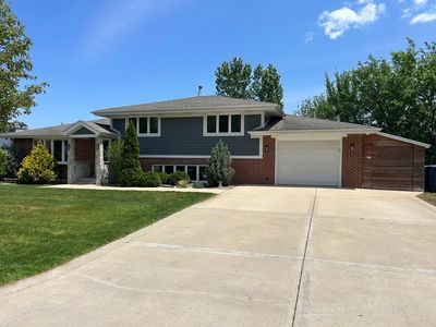 8519 S 82nd Ct, Hickory Hills, IL, 60457