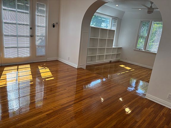3rd image of 8707 W West Knoll Dr #8707