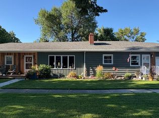 824 4th Ave N, Wahpeton, ND 58075