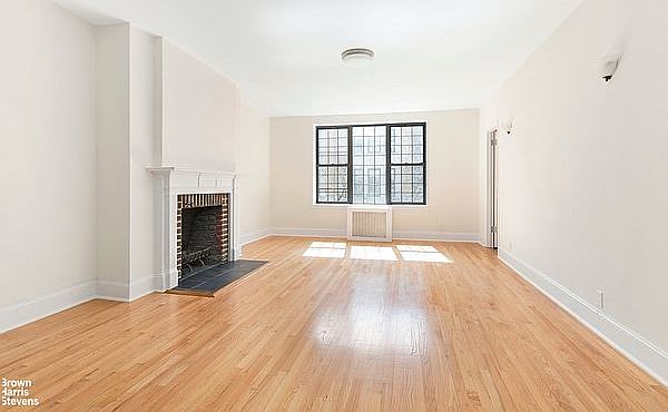 1st image of 251 W 71st St APT 3a