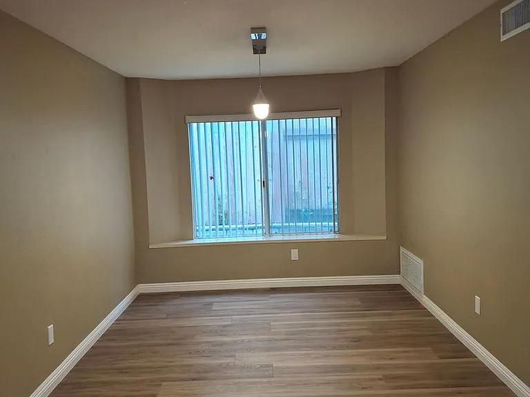 14858 Heather Glen Way — Photo 5
