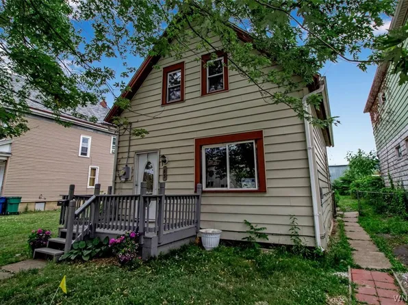 65 Goethe St, Buffalo, NY 14206