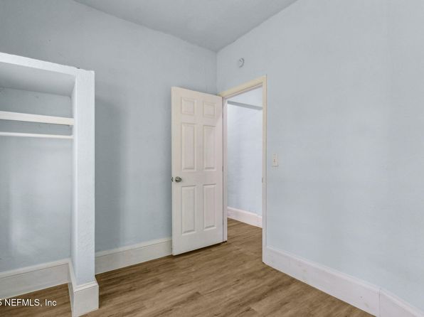 jacksonville-florida-154611322 picture