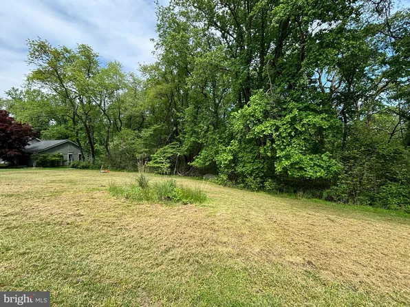 Bennett Ave, North East, MD 21901