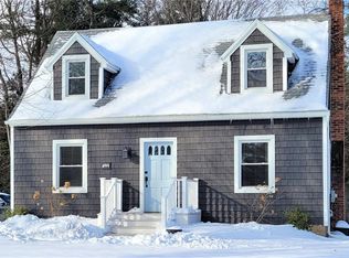 499 Jefferson Ave, Fairport, NY 14450