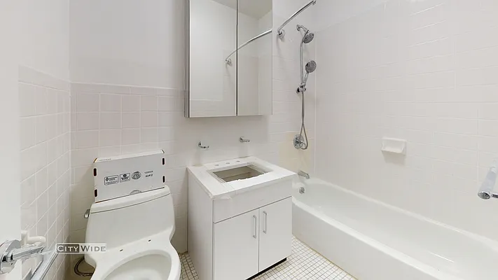 Rented by City Wide Apartments | media 4