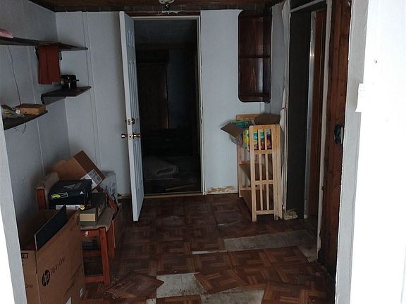 4th image of 13704 W 13th Ave