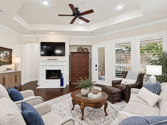 3rd image of 2980 Hollowbrook Ln