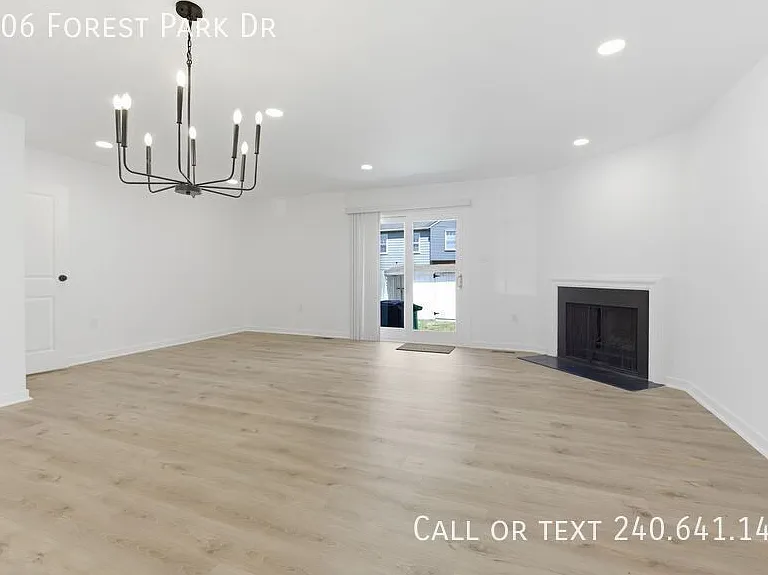 1606 Forest Park Dr — Photo 5