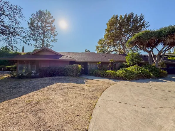 2202 Pavillion Dr, Santa Ana, CA 92705